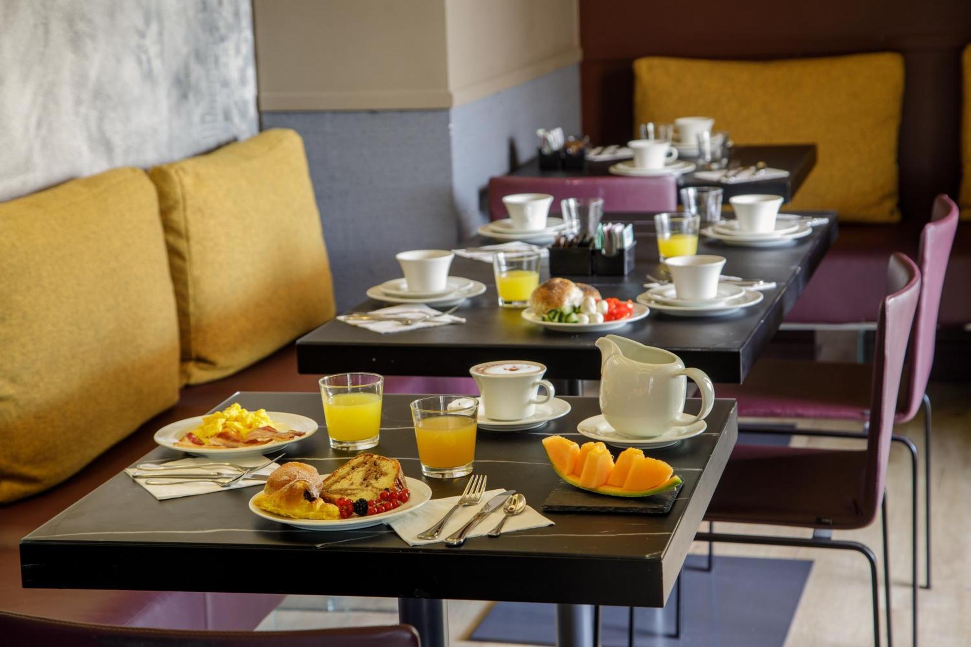 Hotel Regno Рим Экстерьер фото