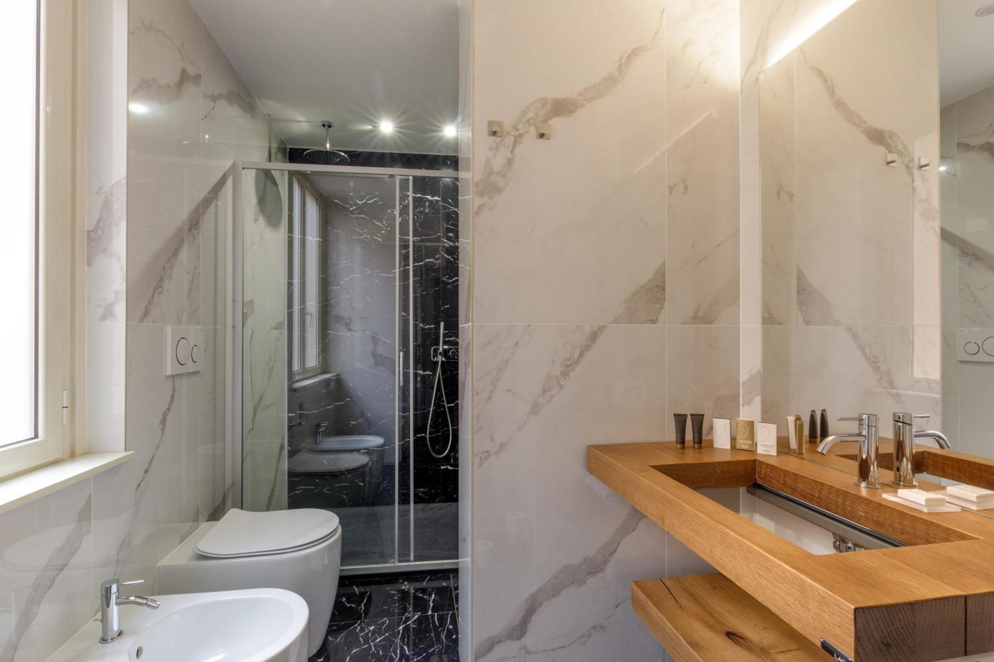Hotel Regno Рим Экстерьер фото